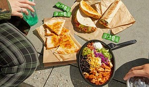 Read more about the article TACO BELL® LAUNCHES NEW CANTINA CHICKEN MENU NATIONALLY TO SHAKE UP THE DAYTIME