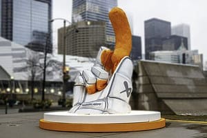Read more about the article Cheetos Celebrates the Return of the 2024 NHL® All-Star Weekend to Toronto with Iconic Statue