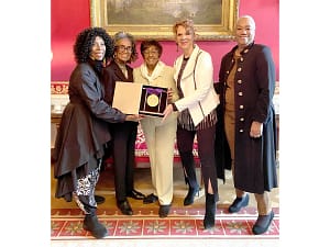 Read more about the article International Association of Blacks in Dance Receives National Medal of Arts Award